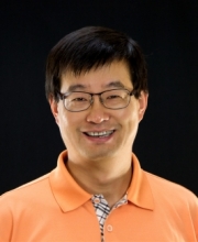 Photograph of Jun Ye.