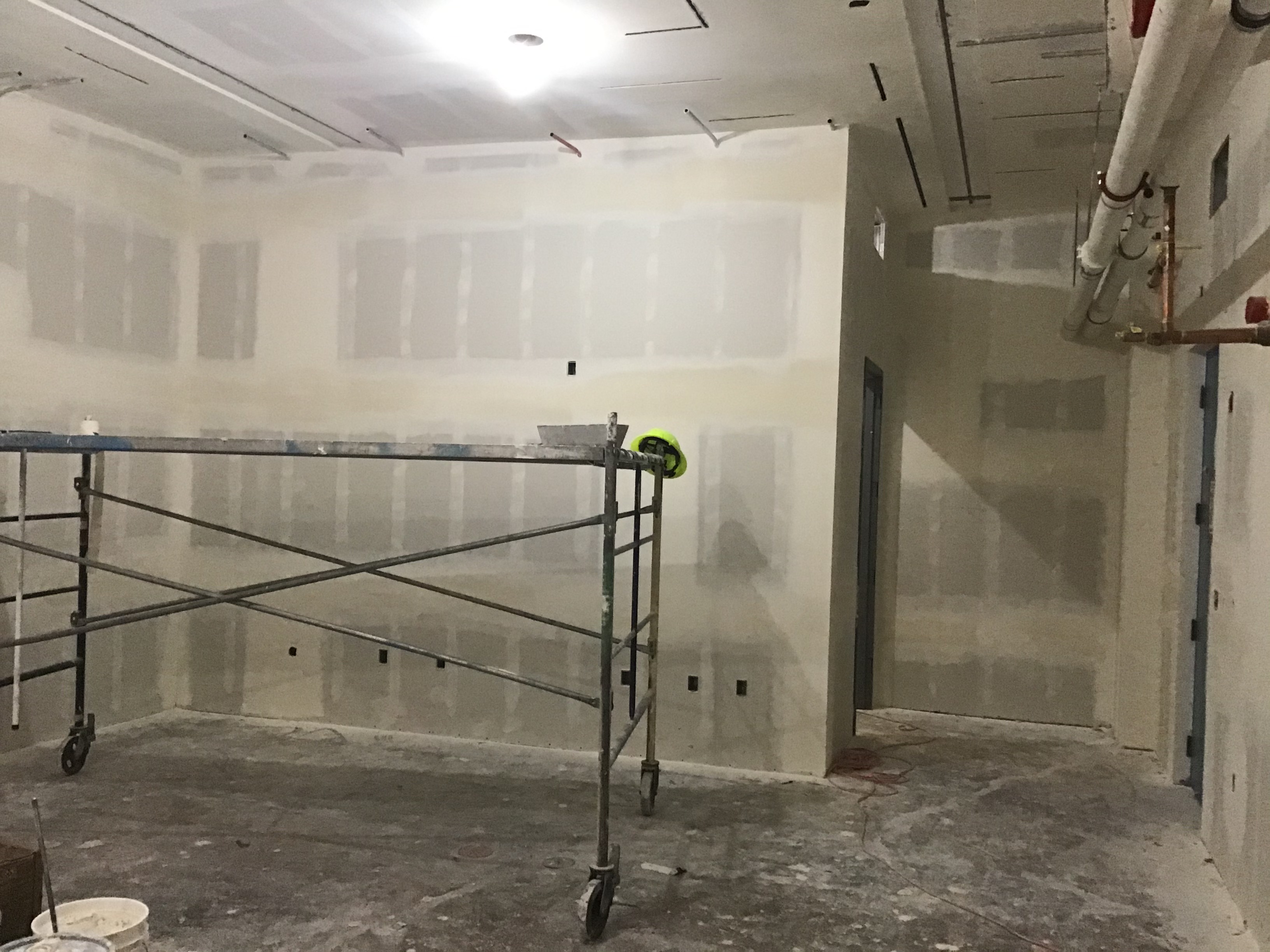 Lab Renovation Kicks Off (Apr 2020)
