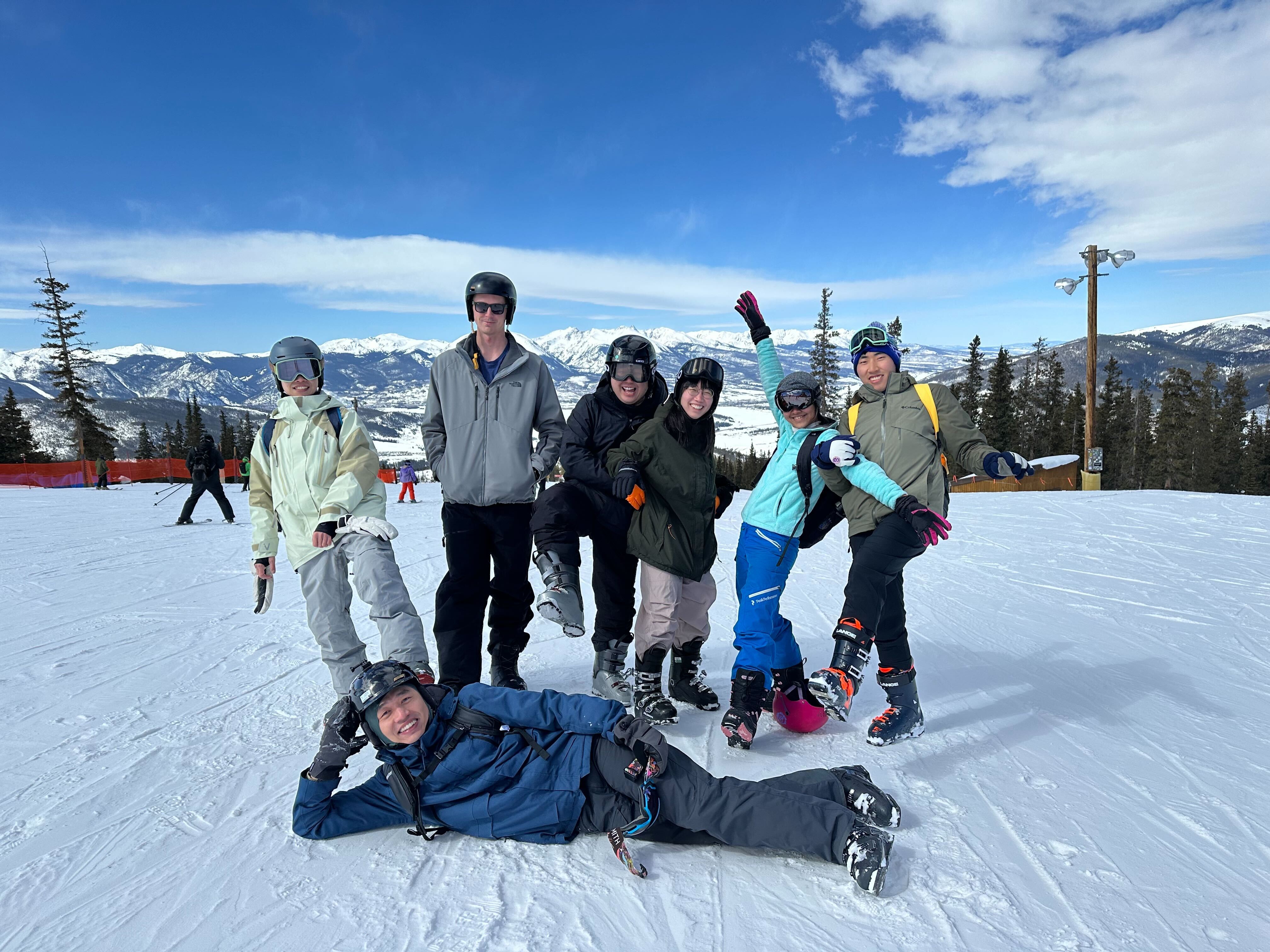 Group ski
