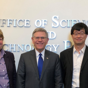 Dr. Jun Ye meets with the Office of Science and Technology in DC