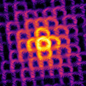 High-fidelity imaging of highly periodic structures enabled by vortex high harmonic beams.