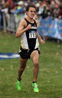 Photograph of Ben Saarel running.
