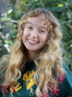 Headshot of Gabriella Seifert.